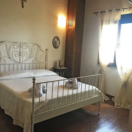 Vakantiehuis Tenuta Avolicino *